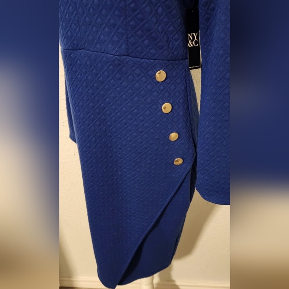 Winter dress - Picture 3 of 6